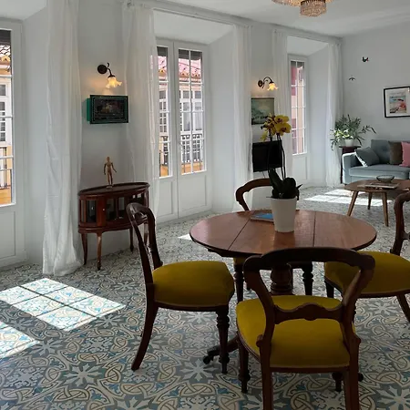 Lägenhet Apartamento Santino